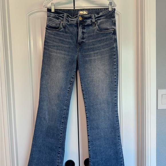 Kut from the Kloth Natalie Fab Ab Jeans - High Rise Bootcut Size 10S - Picture 3 of 7
